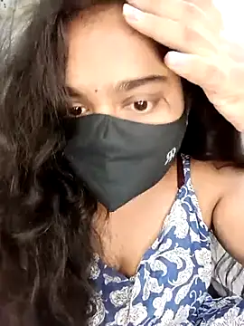Snapshot of riya-baby chatting on 06.02.26 riya-baby online show from 06.02.26