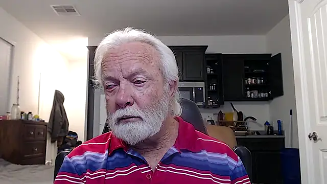 Snapshot of rockpoint69 chatting on 12.23.24 rockpoint69 online show from 12.23.24