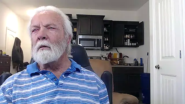 Snapshot of rockpoint69 chatting on 01.10.25 rockpoint69 online show from 01.10.25