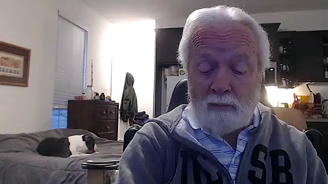 Snapshot of rockpoint69 chatting on 01.17.25 rockpoint69 online show from 01.17.25