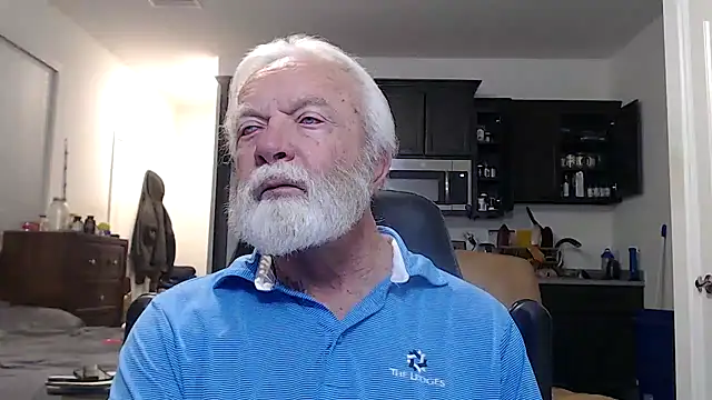 Snapshot of rockpoint69 chatting on 01.18.25 rockpoint69 online show from 01.18.25