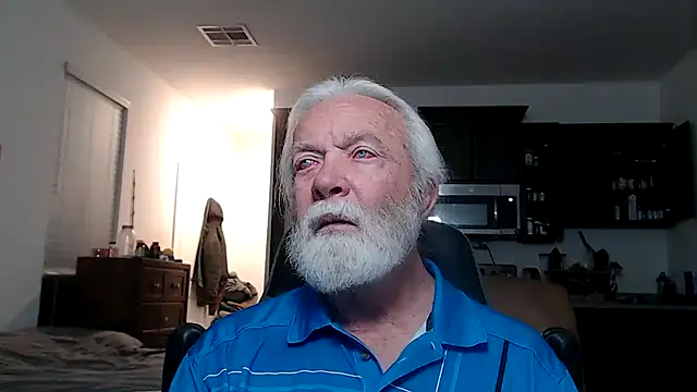 Snapshot of rockpoint69 chatting on 01.24.25 rockpoint69 online show from 01.24.25