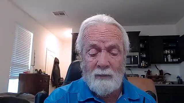 Snapshot of rockpoint69 chatting on 01.24.25 rockpoint69 online show from 01.24.25