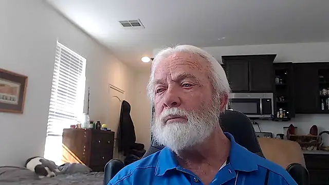 Snapshot of rockpoint69 chatting on 01.24.25 rockpoint69 online show from 01.24.25