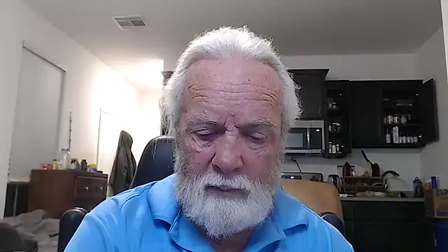 Snapshot of rockpoint69 chatting on 02.01.25 rockpoint69 online show from 02.01.25