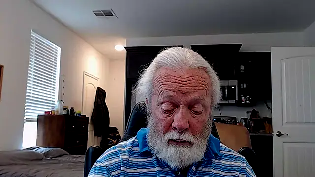 Snapshot of rockpoint69 chatting on 02.12.25 rockpoint69 online show from 02.12.25