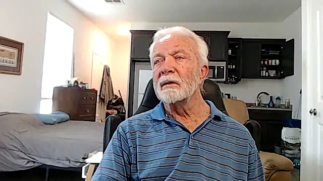 Snapshot of rockpoint69 chatting on 09.18.25 rockpoint69 online show from 09.18.25