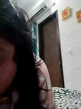 Srishtijain51 online show from 12.30.24