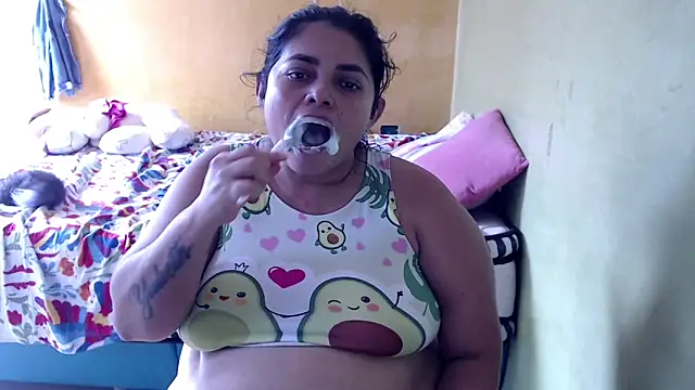 yulieth bbw online show from 11.02.25