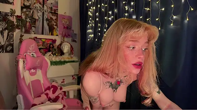 boobsybootie online show from 12.16.24