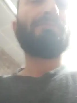 Snapshot of Yaramaz331 chatting on 03.18.25 Yaramaz331 online show from 03.18.25