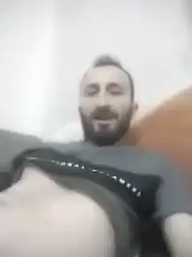 Snapshot of Yaramaz331 chatting on 03.18.25 Yaramaz331 online show from 03.18.25