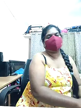 Snapshot of Your-mohana chatting on 12.02.25 Your-mohana online show from 12.02.25