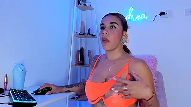 andrea lopezz  online show from 02.07.25