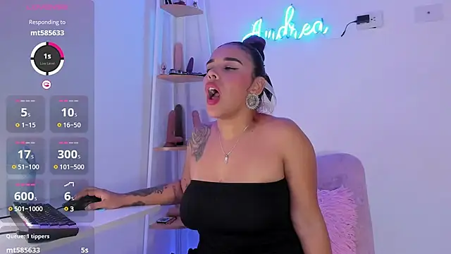 andrea lopezz  online show from 02.11.25