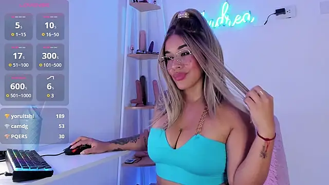 andrea lopezz  online show from 02.12.25