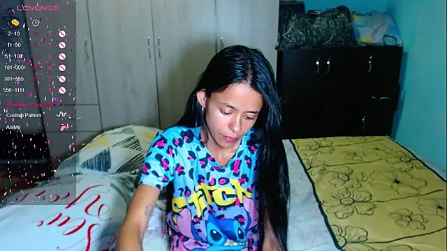 Mia sexy18  online show from 04.14.26