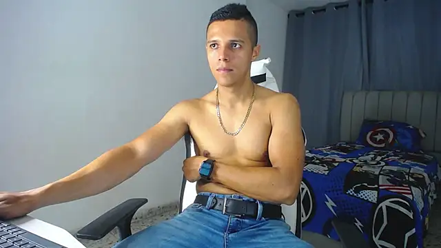 Snapshot of DavidAngell7 chatting on 03.08.25 DavidAngell7 online show from 03.08.25