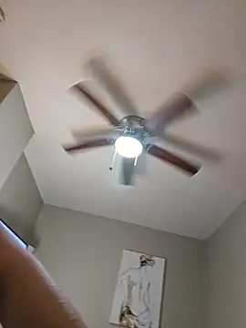 AmethystFoxx online show from 02.25.25