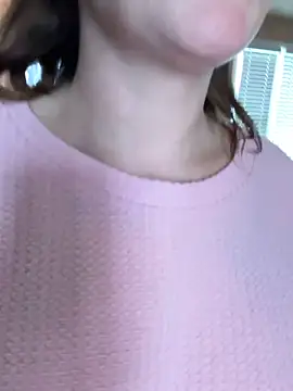 Mini And The Bear online show from 01.15.26