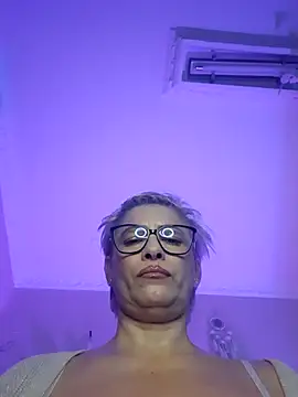 BellaBellaHot online show from 11.27.25