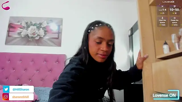 Snapshot of sharon_hill chatting on 06.16.26 sharon hill online show from 06.16.26