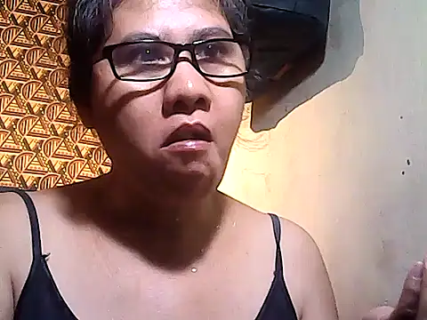 sweetsosie18 online show from 12.21.25