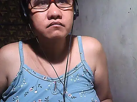 sweetsosie18 online show from 02.12.26