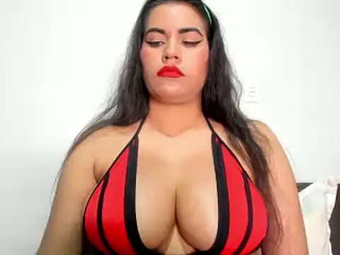 roxanamariahills  online show from 12.02.24