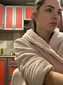 SeducingYoghourt online show from 11.26.25