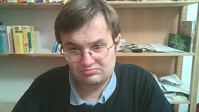 makau1 online show from 10.30.25