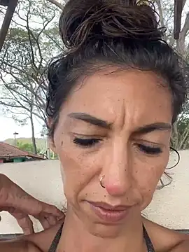 amanilouve online show from 02.17.25