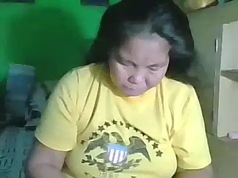 Snapshot of pinay_wild_mature chatting on 01.26.25 pinay wild mature online show from 01.26.25