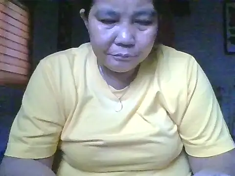 Snapshot of pinay_wild_mature chatting on 09.23.25 pinay wild mature online show from 09.23.25