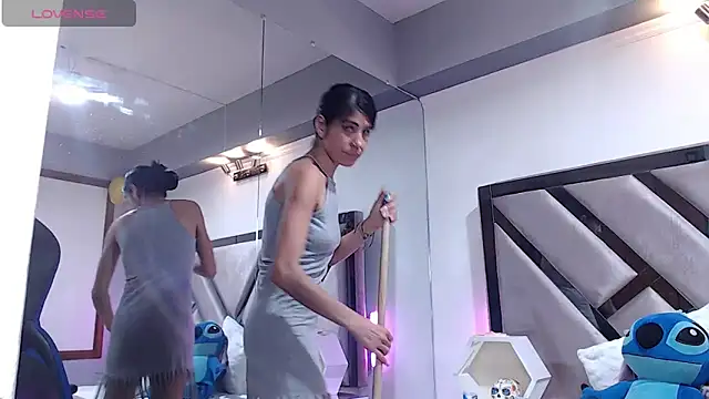 Snapshot of lady_Ary_xx chatting on 01.03.25 lady Ary xx online show from 01.03.25