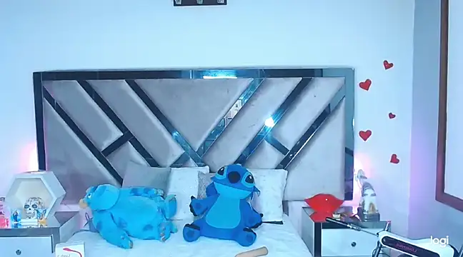 Snapshot of lady_Ary_xx chatting on 01.12.25 lady Ary xx online show from 01.12.25