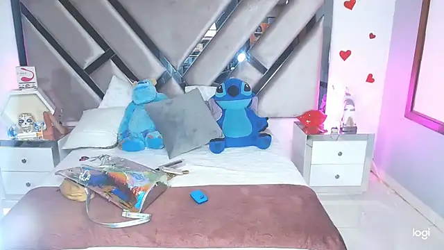 Snapshot of lady_Ary_xx chatting on 01.23.25 lady Ary xx online show from 01.23.25