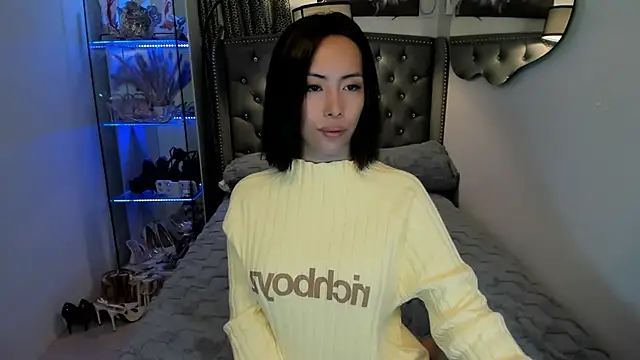 reighnempress online show from 12.02.25