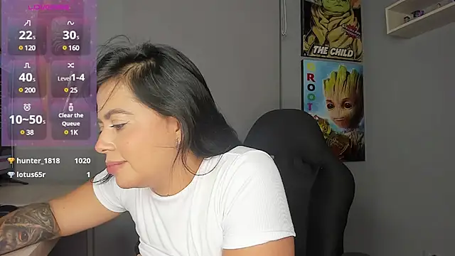 Snapshot of AddisonStone chatting on 12.14.24 AddisonStone online show from 12.14.24