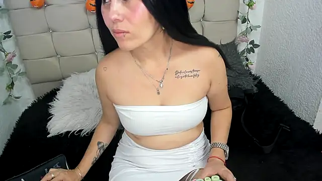 Tania mature online show from 10.28.25