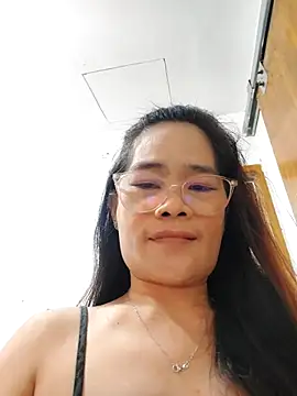 Snapshot of WinterMelon88 chatting on 02.25.25 WinterMelon88 online show from 02.25.25