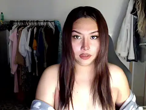 urqueendominant online show from 02.24.25