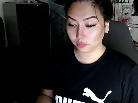 urqueendominant online show from 02.07.26