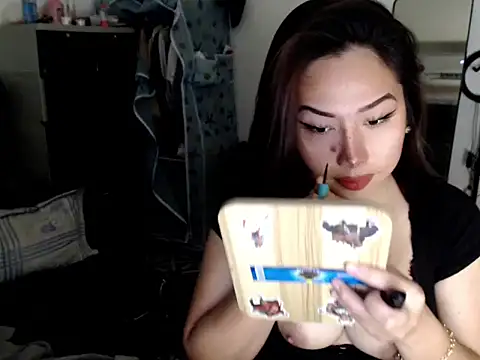 urqueendominant online show from 04.06.26