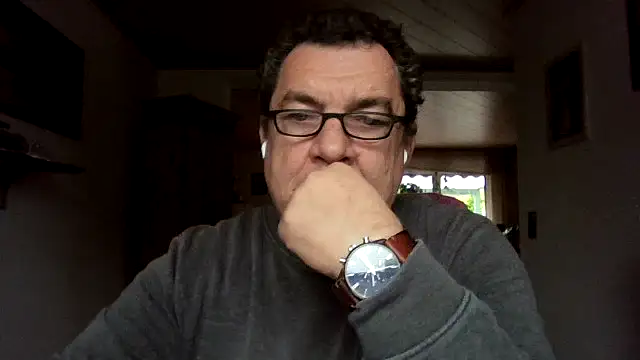 Nobbie444 online show from 11.19.25