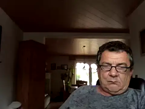 Nobbie444 online show from 07.31.26