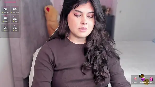 Alyaa s online show from 01.08.25