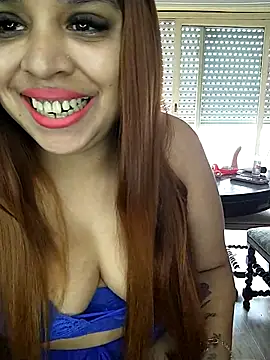 Snapshot of sasha_hot98 chatting on 12.14.25 sasha hot98 online show from 12.14.25