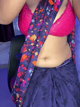 Snapshot of Ms_Divya chatting on 03.15.25 Ms Divya online show from 03.15.25