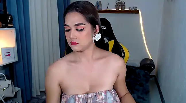 MarieLoveGlamorous online show from 12.19.24